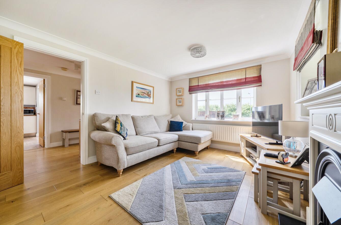 Ffordd Taliesin, Killay, Swansea, SA2 7DF